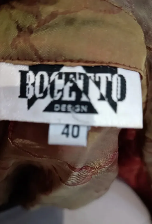 Vestido de cóctel rojo y verde