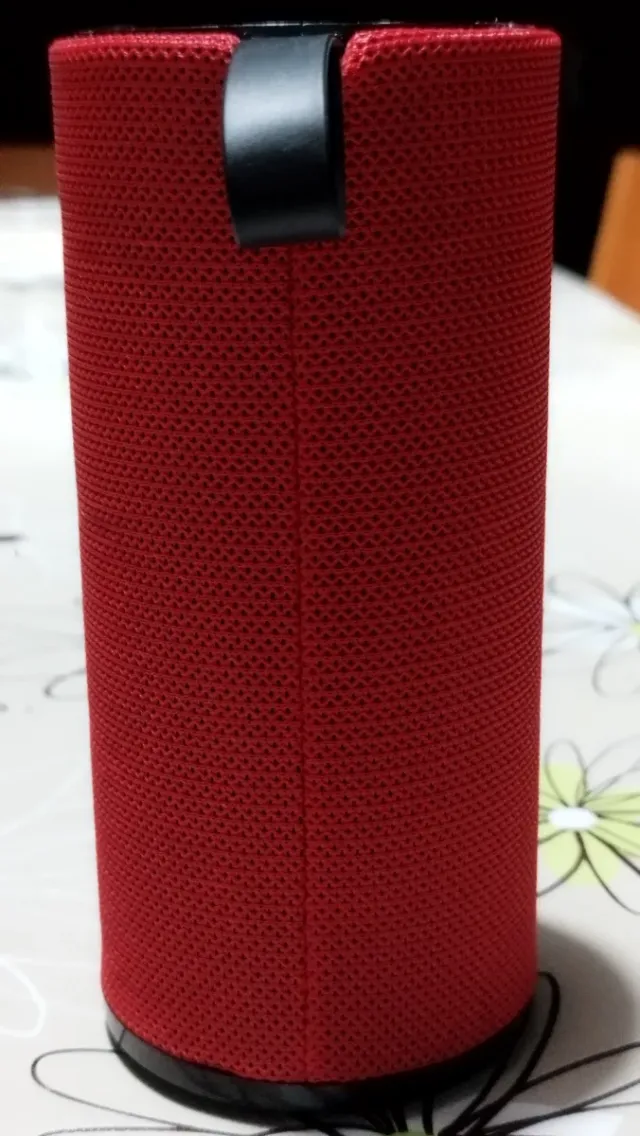 Altavoz Bluetooth Yoroto Rojo y Negro