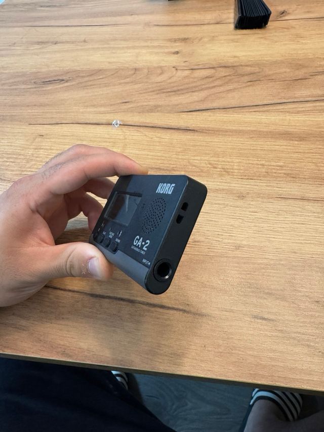 Afinador Korg GA-2 Guitarra/Bajo
