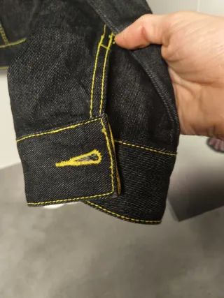 Cazadora vaquera Crest negra mujer