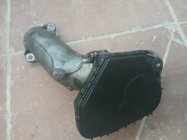 Cuerpo de aceleración coche,mariposa