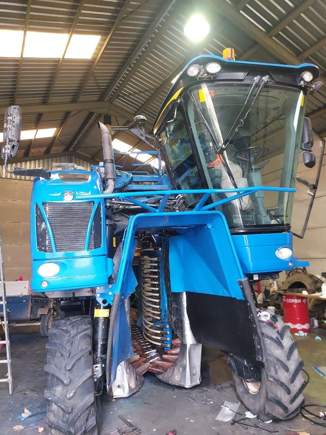 Vendimiadora mixta New Holland 9090X