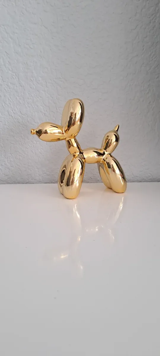 Escultura Perro Balloon Dorado