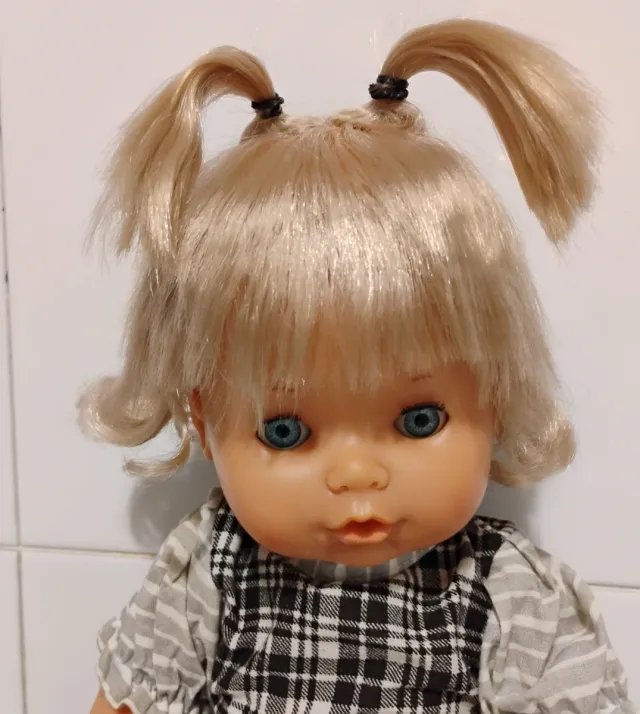 Muñeca Nenuco Antigua