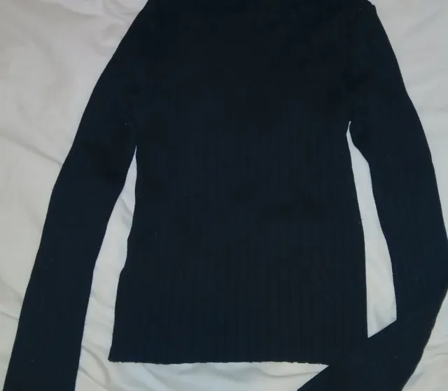 Camiseta H&M Preta Tamanho S