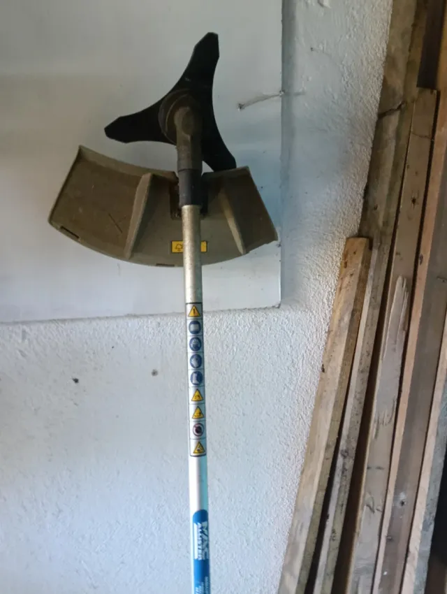 Desbrozadora Mac Allister MBCCP 326
Como nueva 