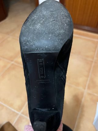 Botas altas Zara negras ante