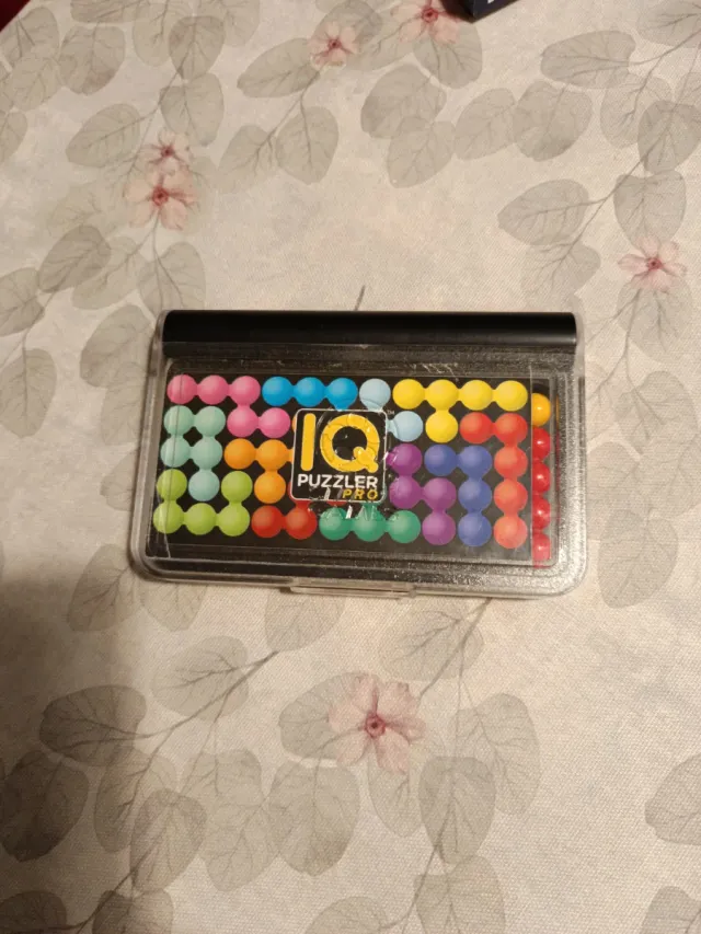 Juego IQ Puzzler Pro