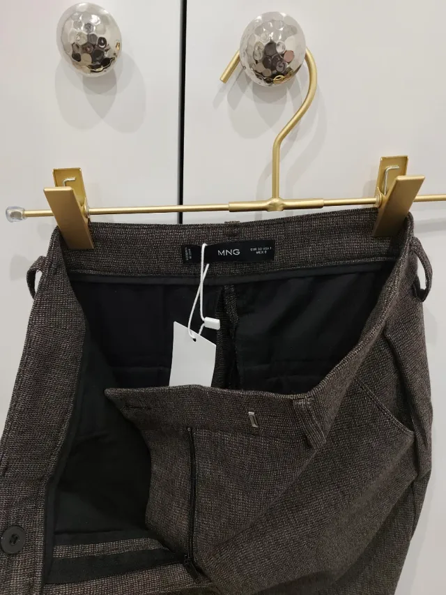 Pantalón Mango Marrón y Gris