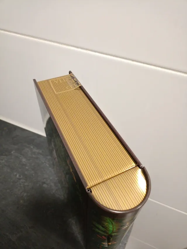 Caja de hojalata decorada animales selva