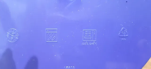 16 Contenitori con coperchio + portavivande