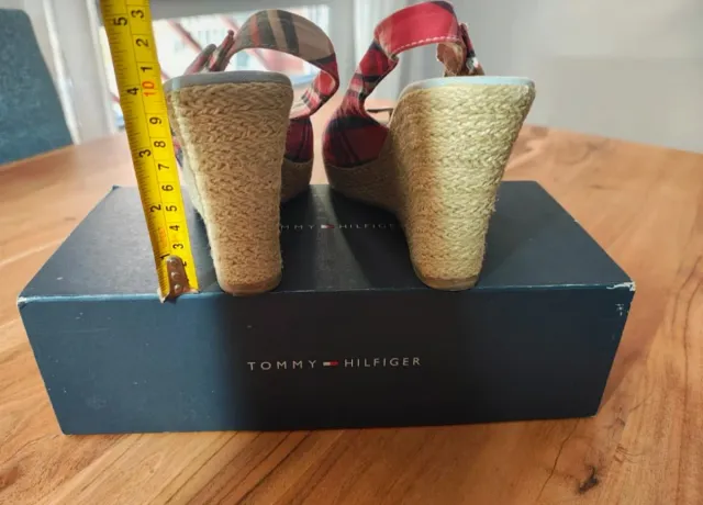 Cuñas Tommy Hilfiger cuadros rojo