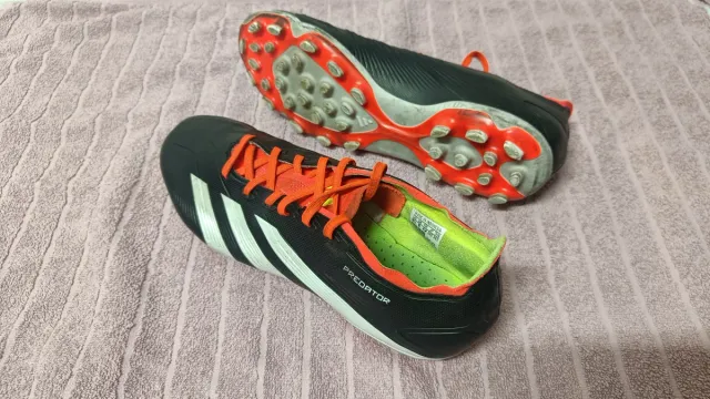 Botas de fútbol Adidas Predator Talla 42