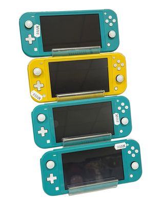 Nintendo Switch Lite in vari colori