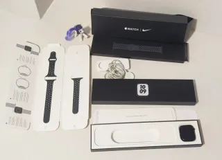 Apple Watch Nike Negro y Gris Serie 7