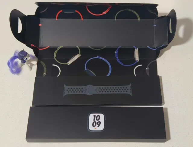 Apple Watch Nike Negro y Gris Serie 7