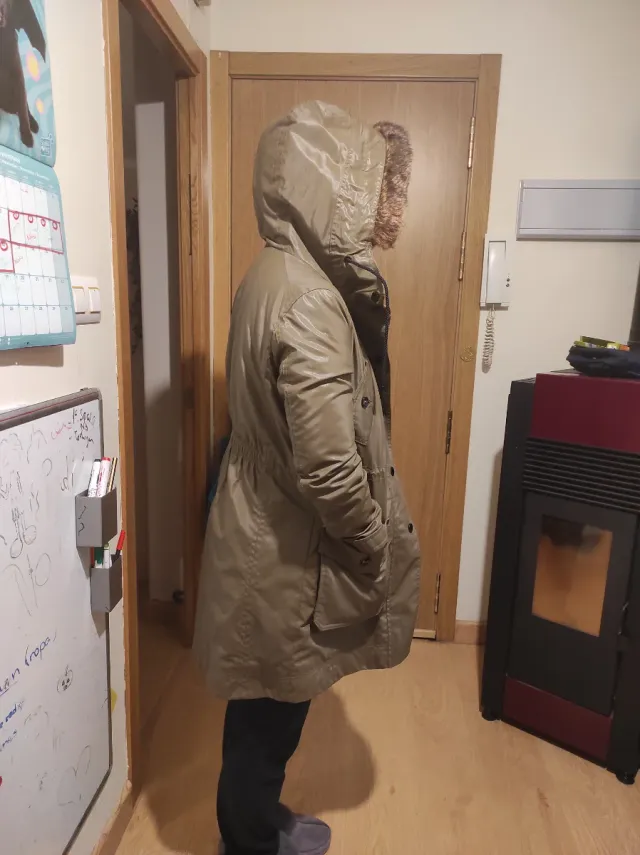 Abrigo Massimo Dutti acolchado verde/marrón