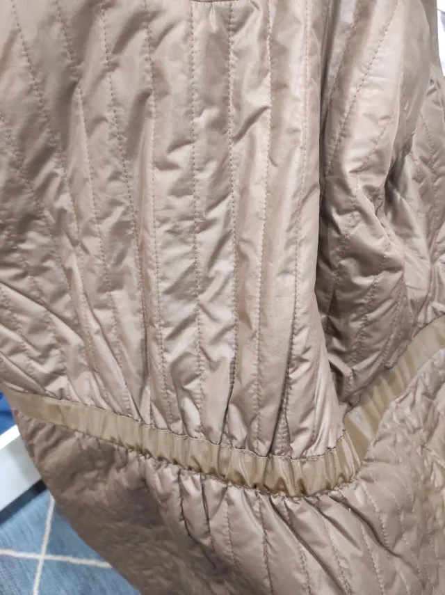 Abrigo Massimo Dutti acolchado verde/marrón