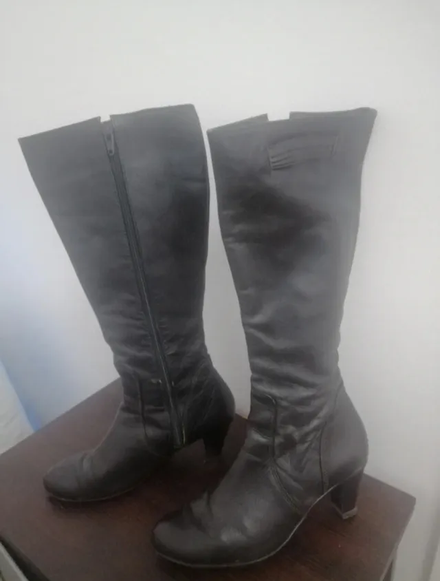 Lote 4 pares zapatos en piel talla 37