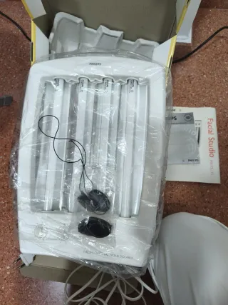 Lámpara UVA Facial Philips HB 175