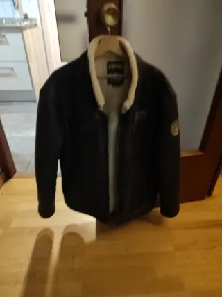 Cazadora Atlas Hombre Negra.