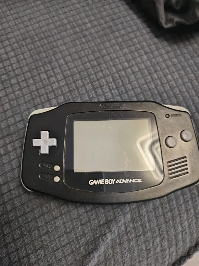 Game Boy Advance Negra