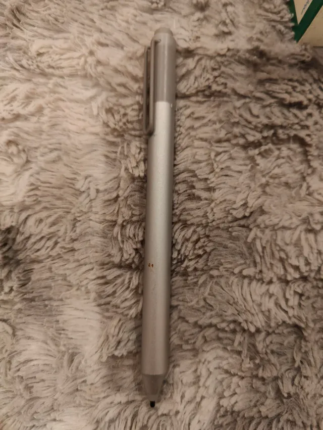 Lápiz Surface Microsoft con 4 puntas de recambios