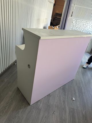 Mostrador recepción blanco