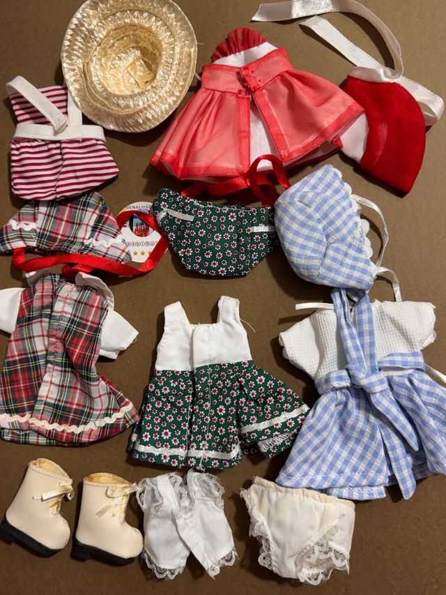 Lote Ropa Mariquita Pérez