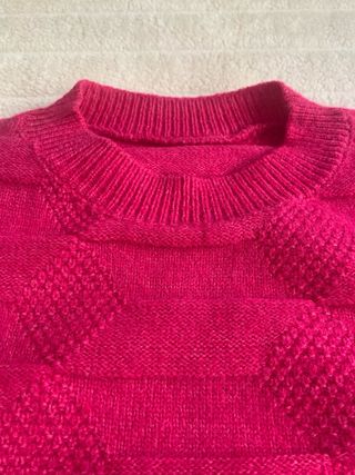 Jersey rosa Shein sin estrenar.