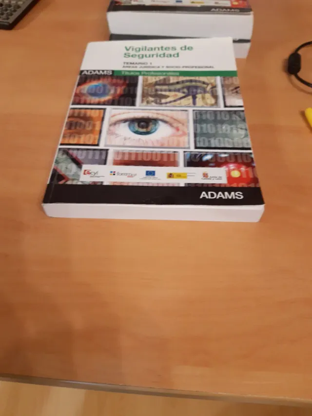 Vigilantes de Seguridad. Temario 1, área jurídi...