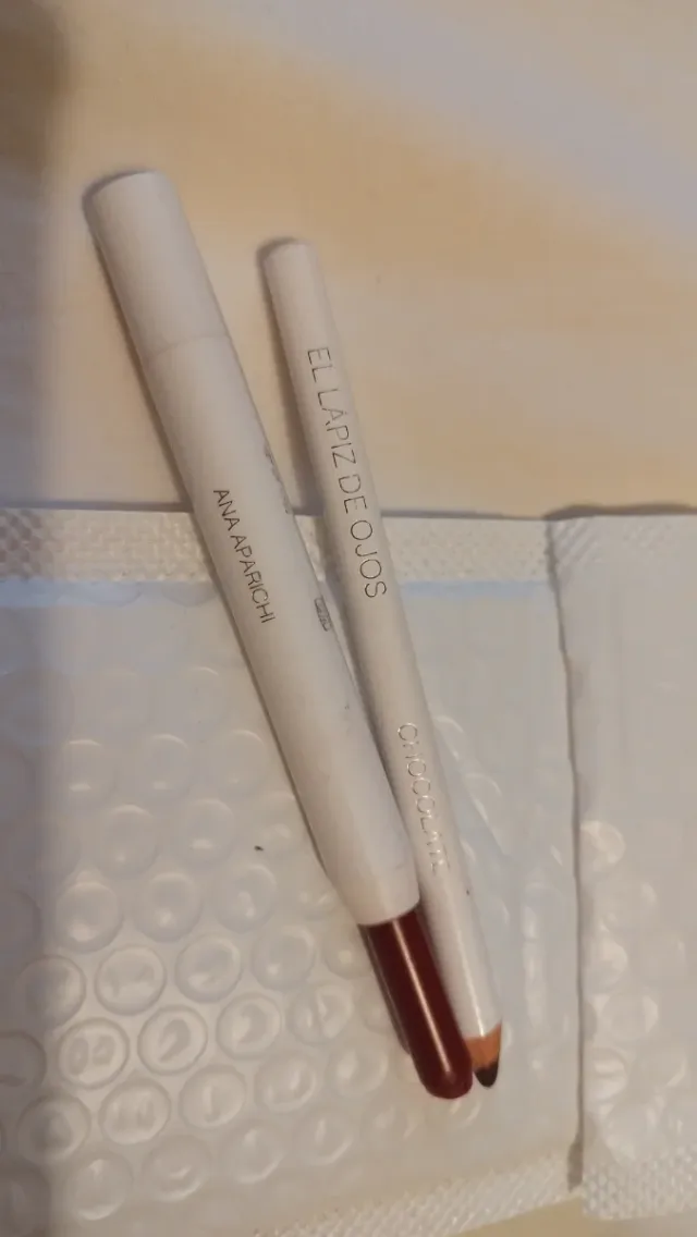 Lápiz Ojos y Labios Ana Aparichi
