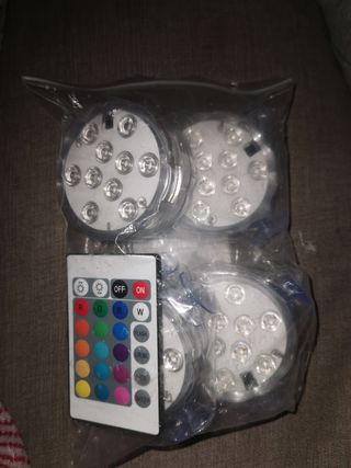 Luci LED subacquee per piscina con telecomando