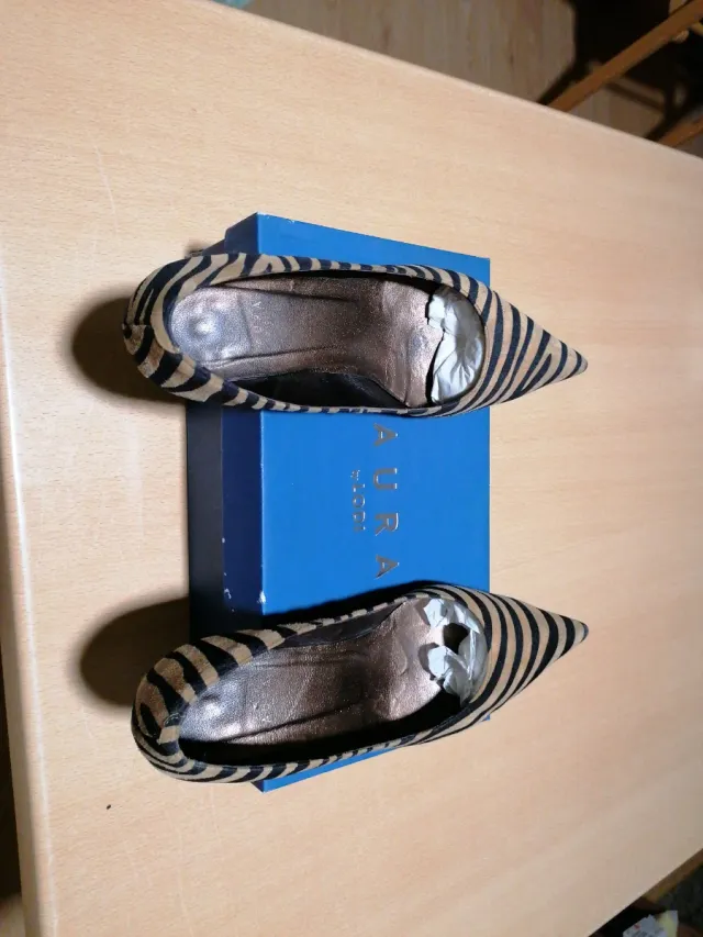 Zapatos de tacón cebra