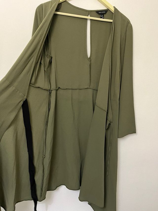 Vestido New Look verde militar talla L