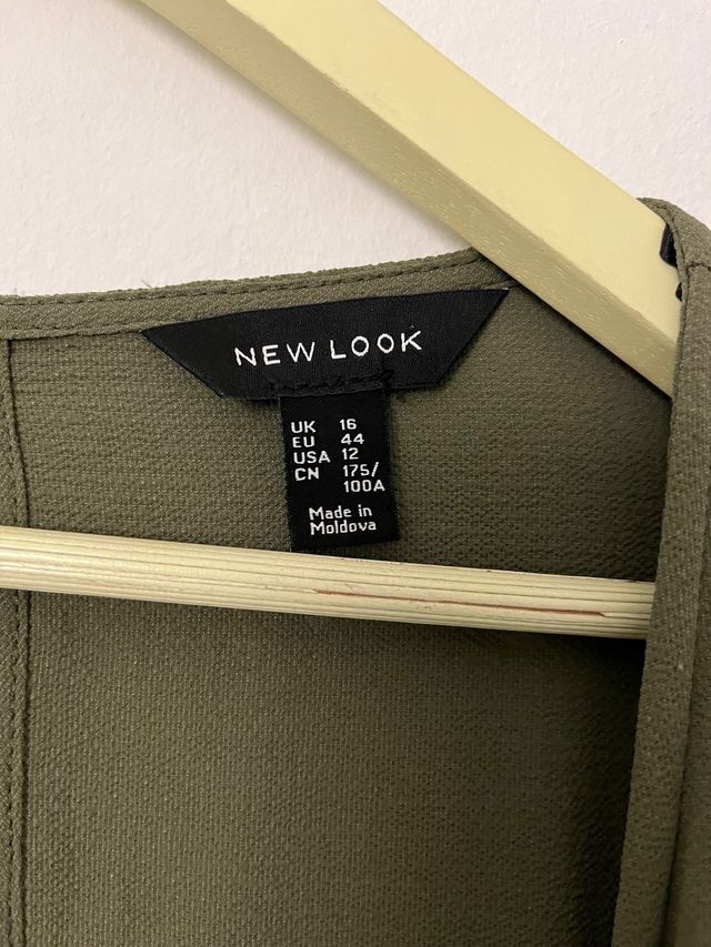 Vestido New Look verde militar talla L