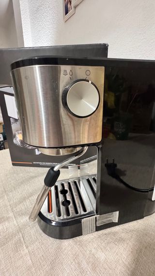 Cafetera Krups Virtuoso Essential Pump Espresso