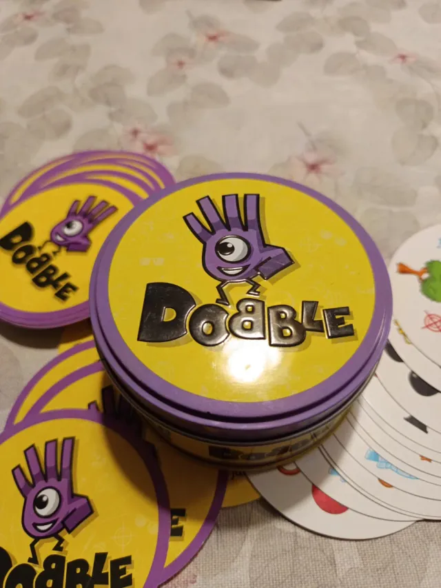 Juego de mesa Dobble