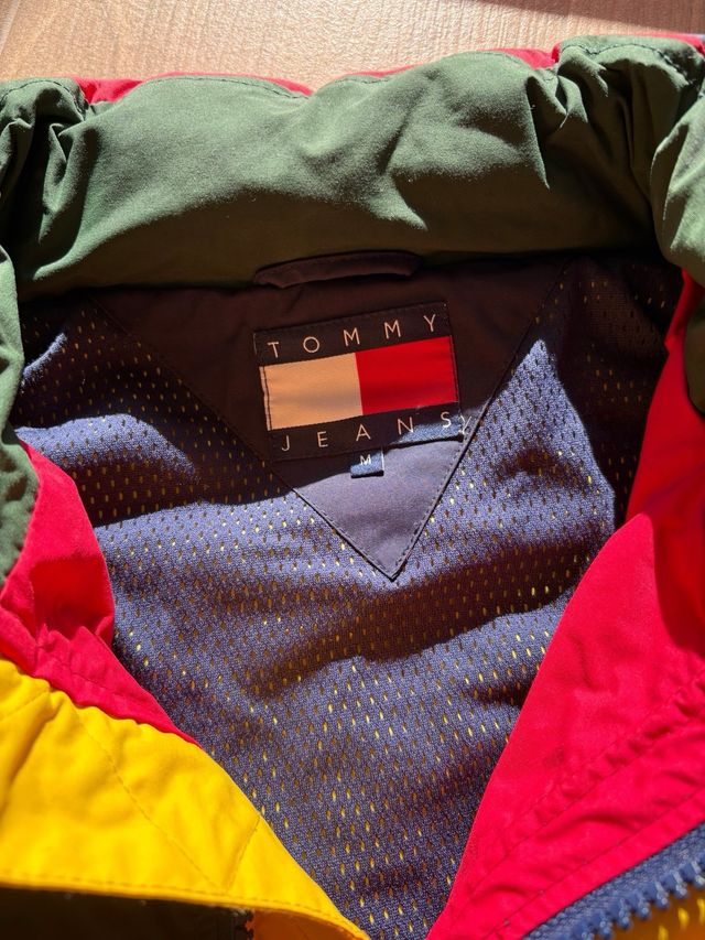 Chaqueta Tommy Jeans Capsule Collection