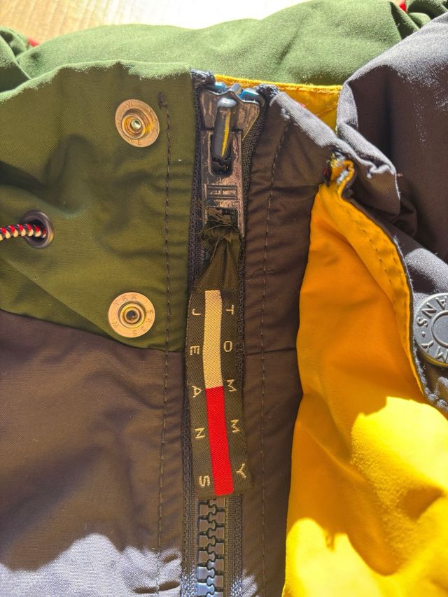 Chaqueta Tommy Jeans Capsule Collection