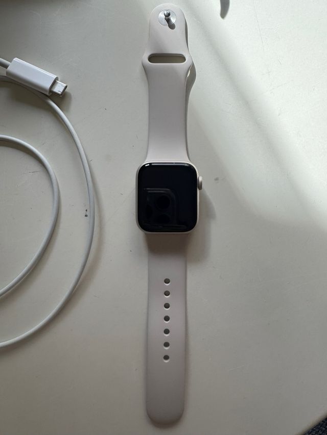 Apple Watch SE Plata/Blanco