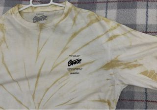 Camiseta Pull&Bear Tie-Dye Beige/Blanca