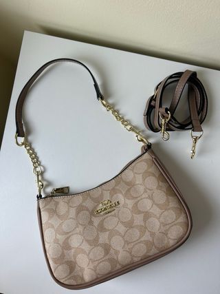 Mala Coach castanha com alça de corrente