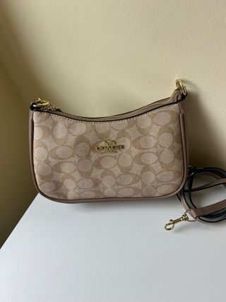 Mala Coach castanha com alça de corrente