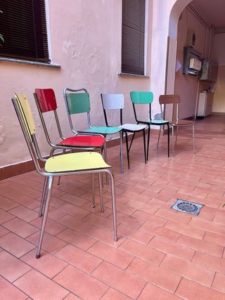 Sedie vintage formica di varie colorazioni