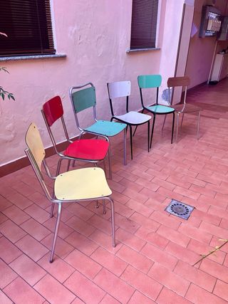 Sedie vintage formica di varie colorazioni