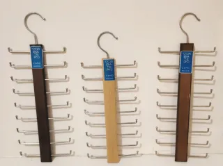 3 Colgadores de Corbatas Cano Madrid por 12€