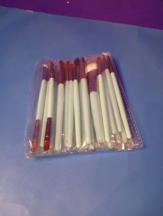 Set de brochas de maquillaje Y PINCELES