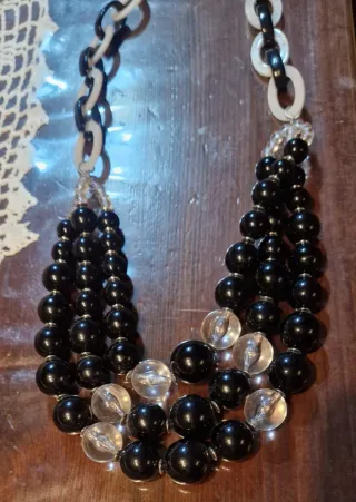 Collana YILI donna nero e bianco