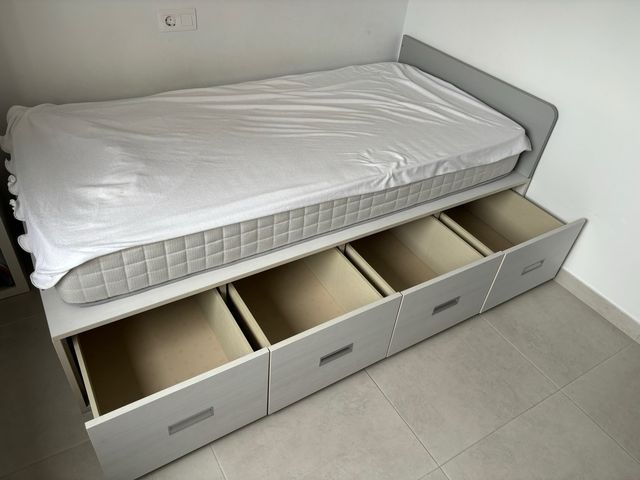Cama juvenil con 4 cajones y colchón